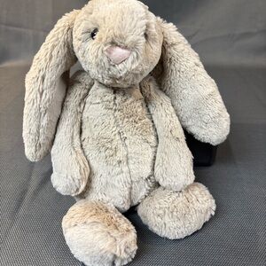 Jellycat Beige Bashful Bunny Plushie 12” very soft